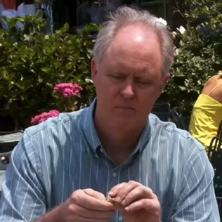 🔨