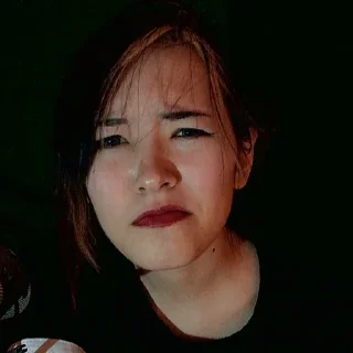 😨