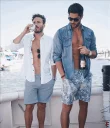 🥂