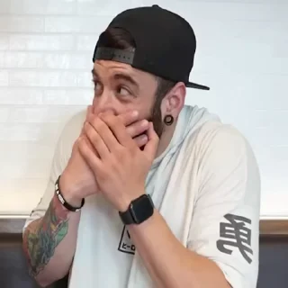 😂