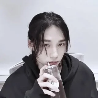 🎧