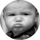 👶