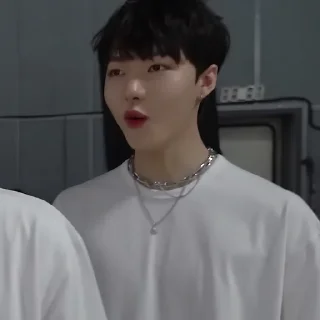 😯