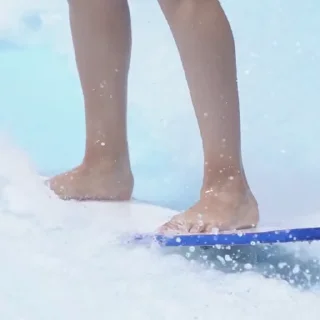 🏄‍♀️