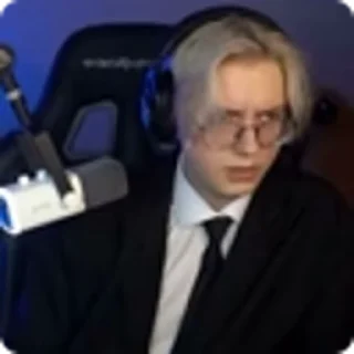 🥴