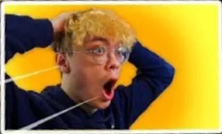 😱