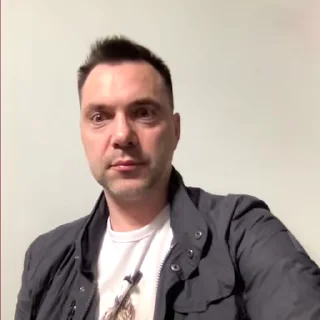 😮