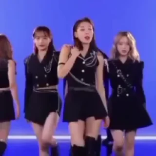 🐧