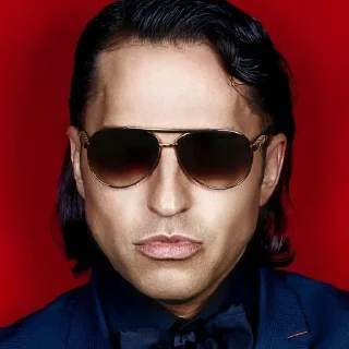 😎