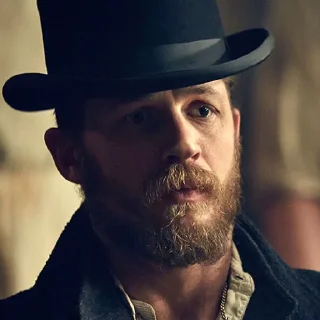 🎩