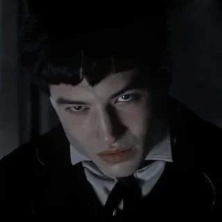 🎬