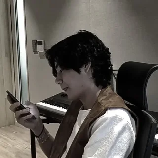 TAEHYUNG V.1 @palungraden