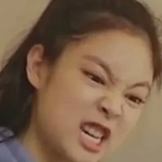 😬