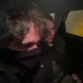 🕺