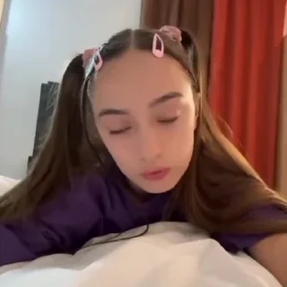 ✖️