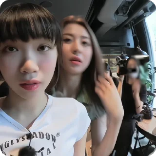 #yunjin (🛏️) .. @ly3hp :: @fStikBot