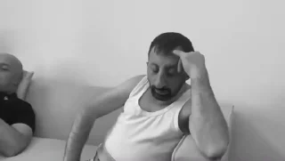 😂