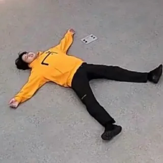 ⚰