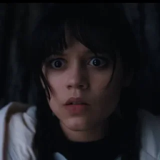 😳