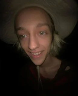 😀