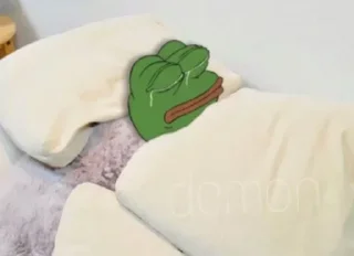 😐