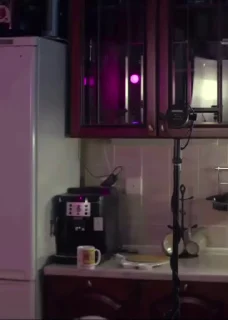 😮