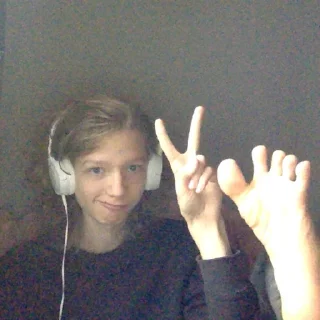 ✌️