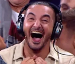 😄