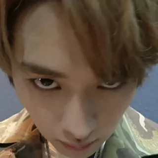 👀