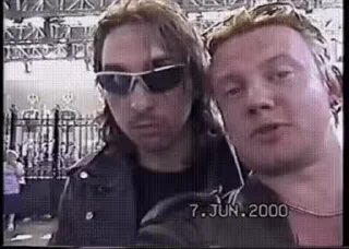😎