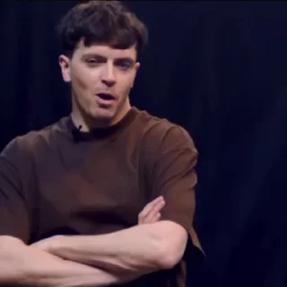🤭