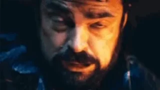 😳
