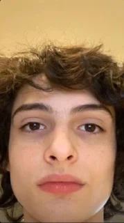 😐