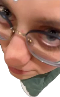 👀