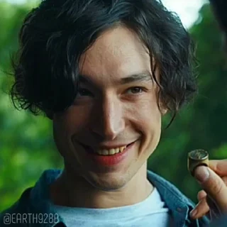 😘