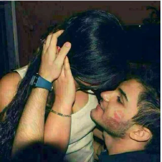 💋