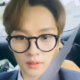 🤩