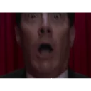 😱