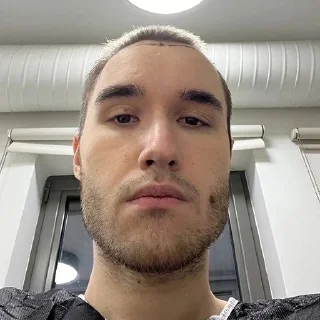 😐