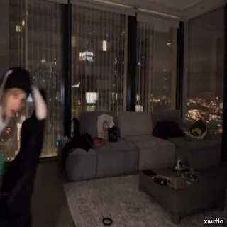 🤪