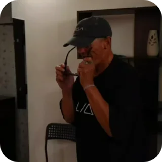 😎