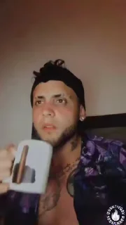 😶