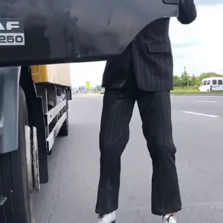 🎩