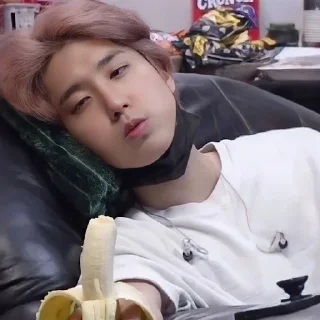 😘