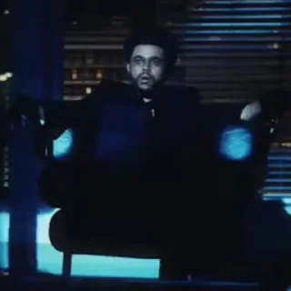 😐
