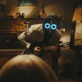 👤