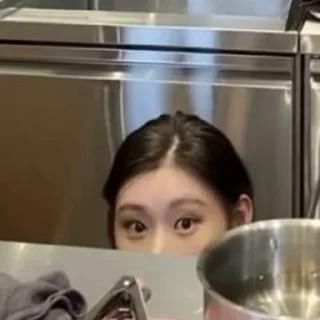 😶
