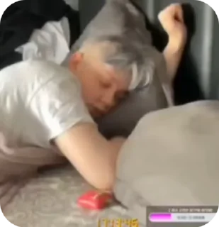 👀
