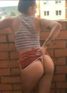 😝