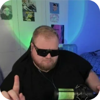 😎